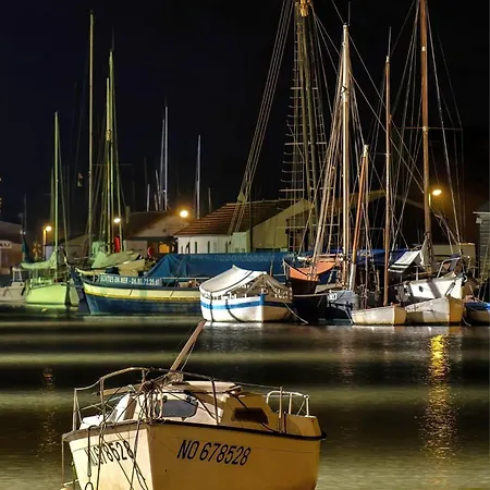 La Gardiniere 라 바르-드-몽