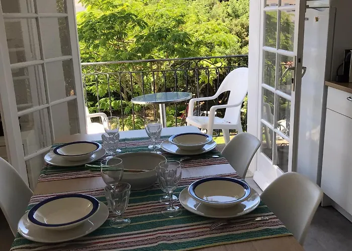 La Gardiniere 아파트 라 바르-드-몽